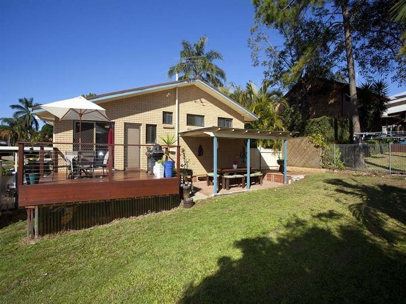 9 Unsworth Street, Belmont QLD 4153