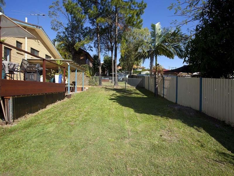 9 Unsworth Street, Belmont QLD 4153