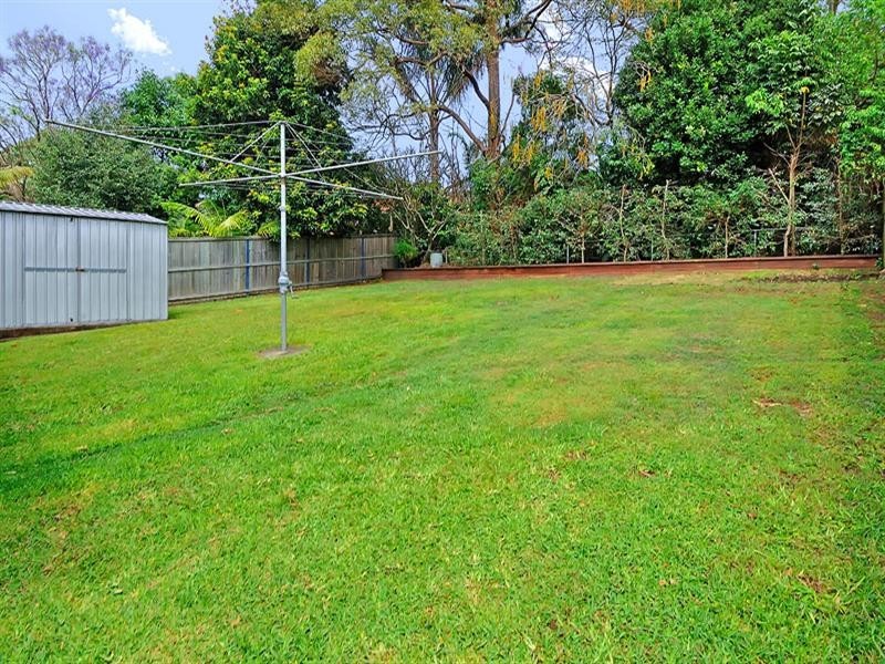 15 Curfew Street, Upper Mount Gravatt QLD 4122