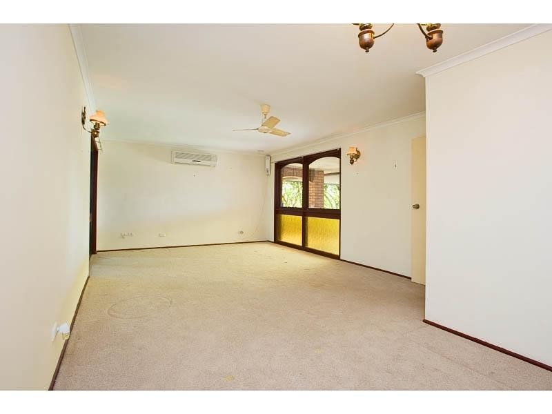 10 Buttercup Street, Mansfield QLD 4122