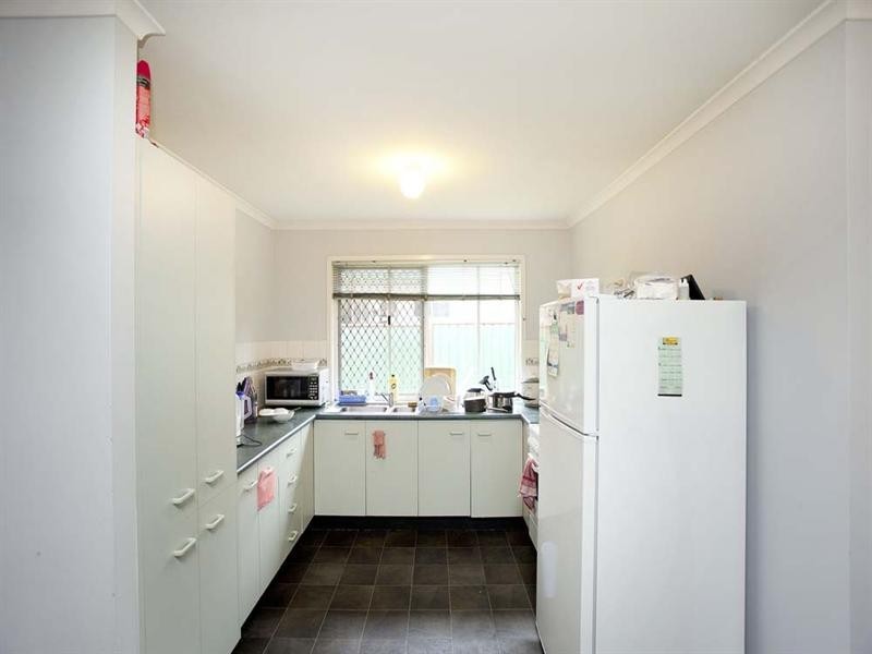 34 Meadow Street, Eight Mile Plains QLD 4113