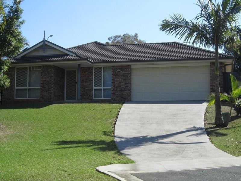 5 Sandpiper Place, Wishart QLD 4122