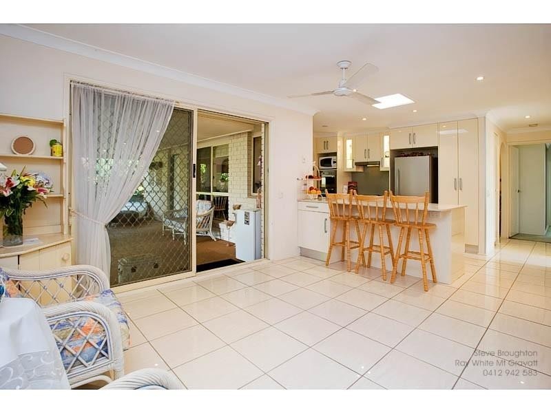 38 Cummin Street, Wishart QLD 4122