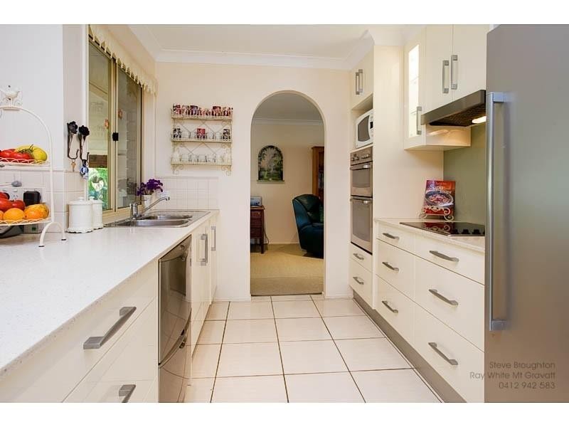 38 Cummin Street, Wishart QLD 4122