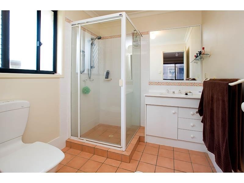 6 Alpena Close, Carindale QLD 4152