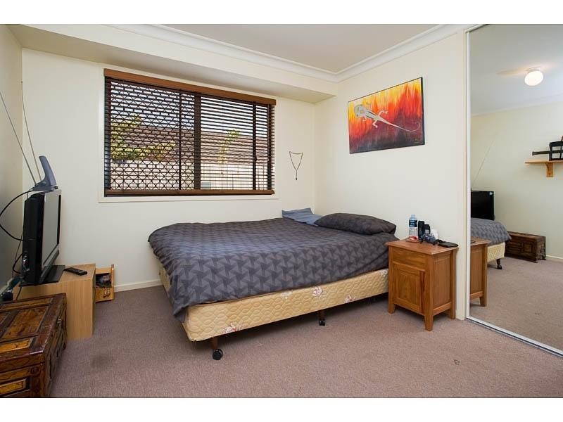 6 Alpena Close, Carindale QLD 4152