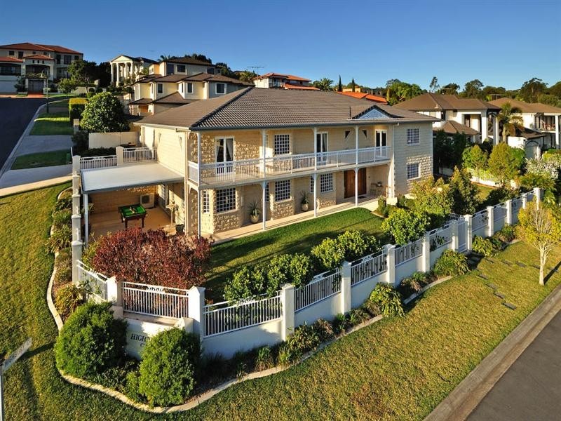 3 Highbury Close, Carindale QLD 4152