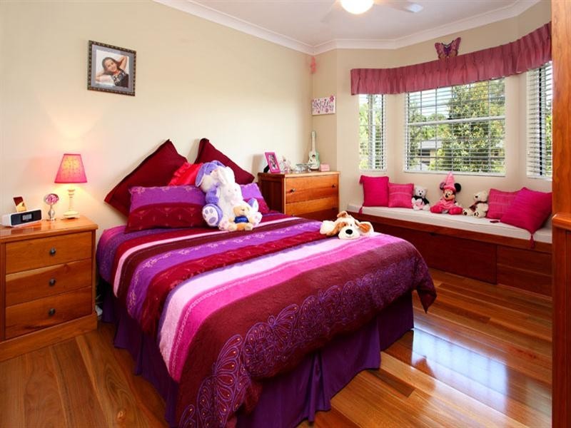 3 Highbury Close, Carindale QLD 4152