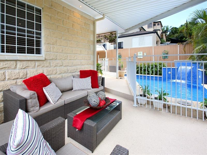 3 Highbury Close, Carindale QLD 4152