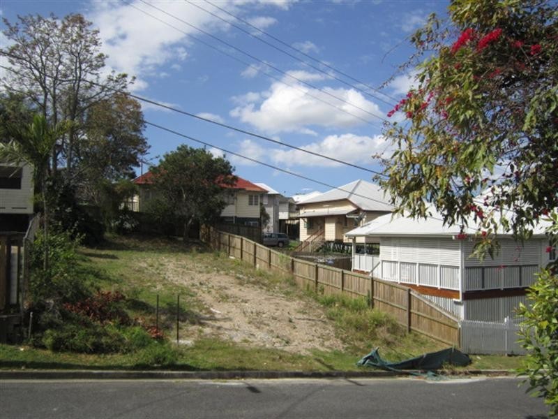 4 Power Lane, Norman Park QLD 4170