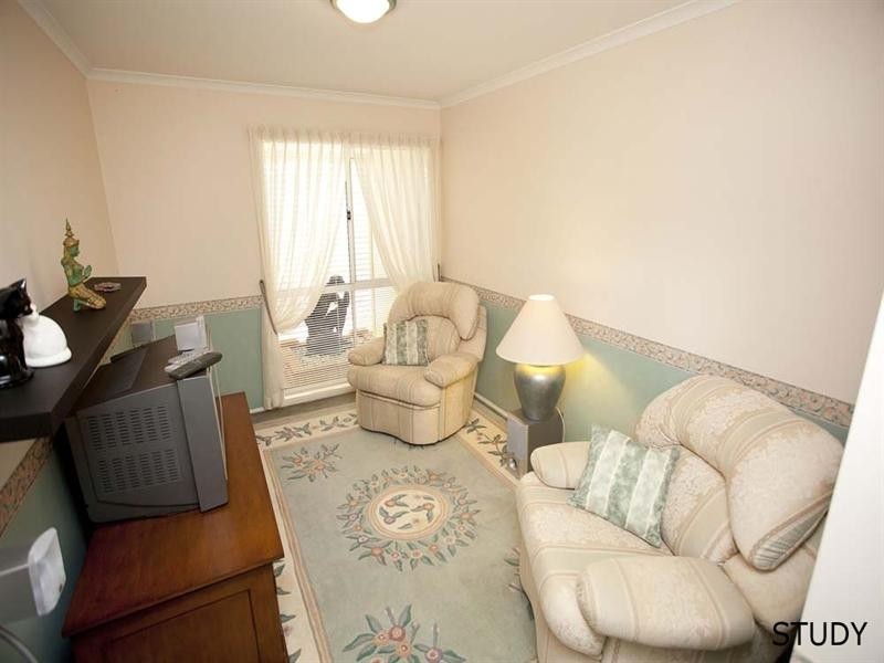 48 Michelangelo Crescent, Mackenzie QLD 4156
