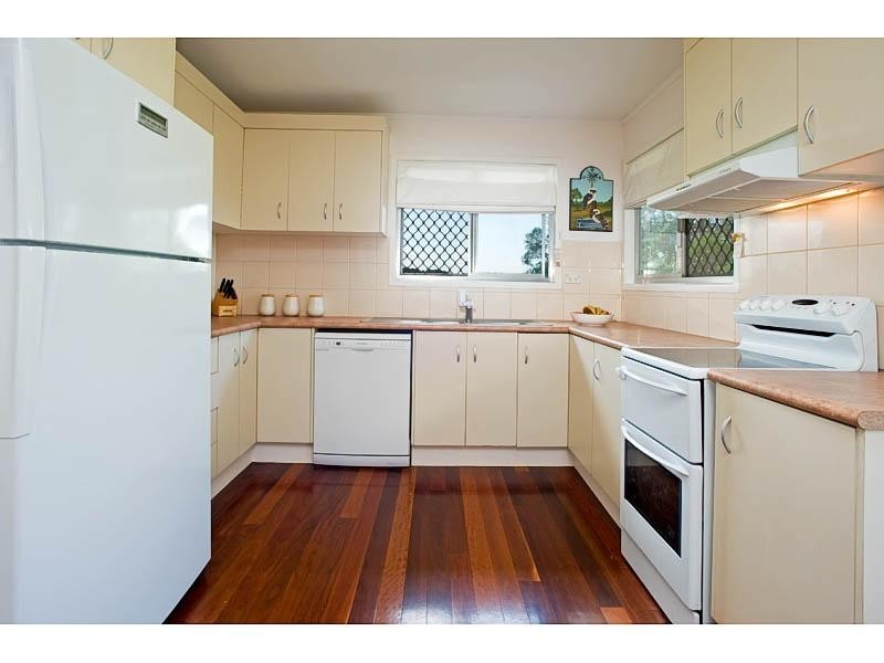 29 Pareena Crescent, Mansfield QLD 4122