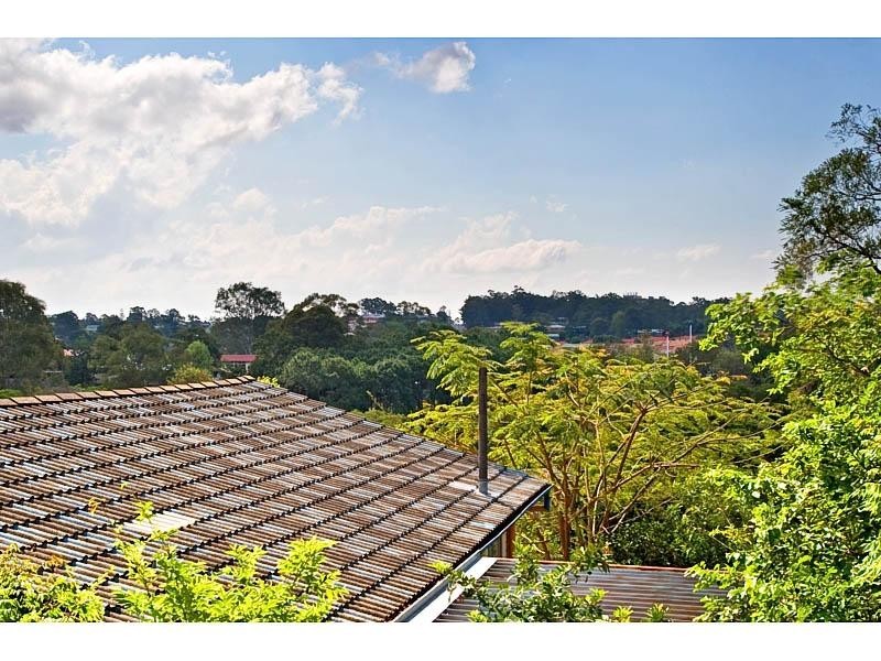 29 Pareena Crescent, Mansfield QLD 4122