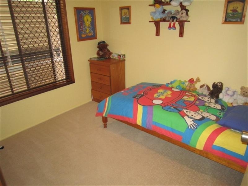 25 Cummin Street, Wishart QLD 4122