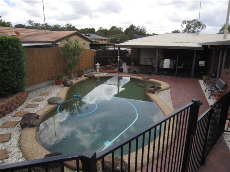 25 Cummin Street, Wishart QLD 4122