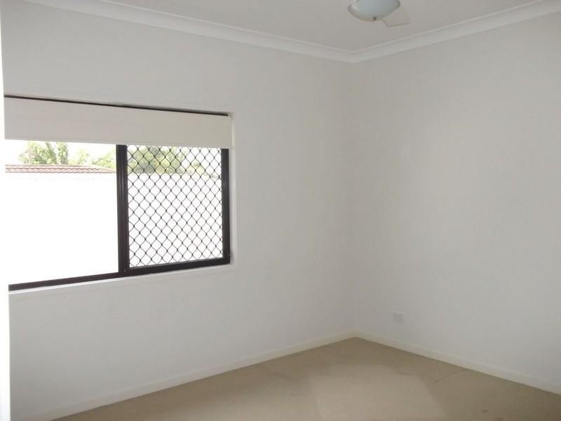 126 Wanda Road, Upper Mount Gravatt QLD 4122