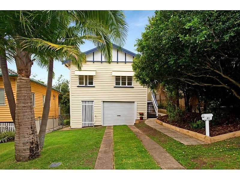 41 Boronia Avenue, Holland Park West QLD 4121