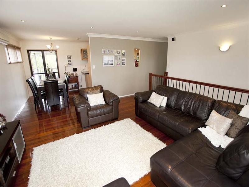 43 Denton Street, Wishart QLD 4122