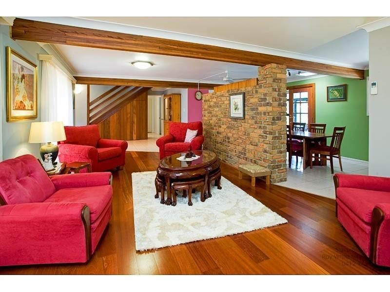 5 Winthrop Street, Wishart QLD 4122