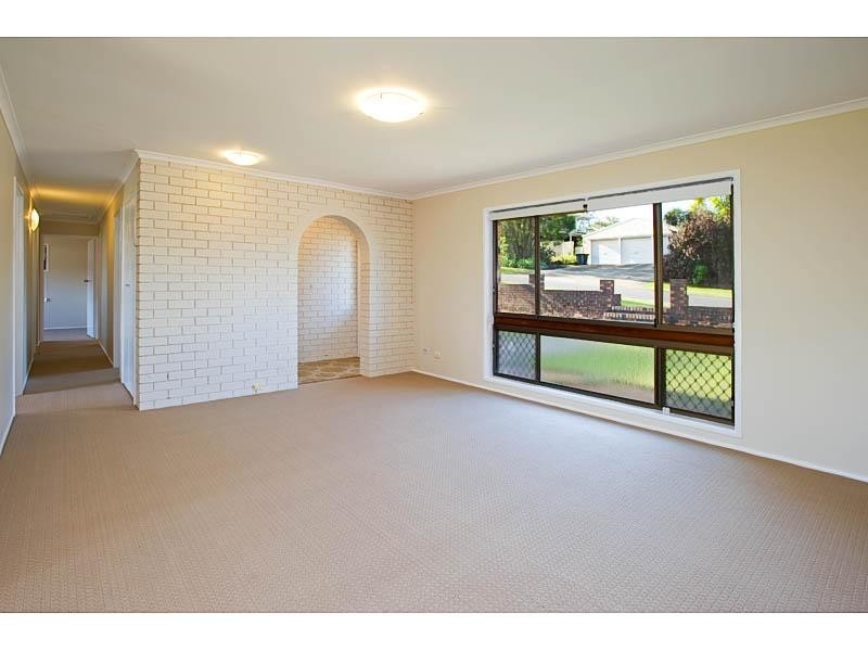 17 Firthshire Street, Mansfield QLD 4122