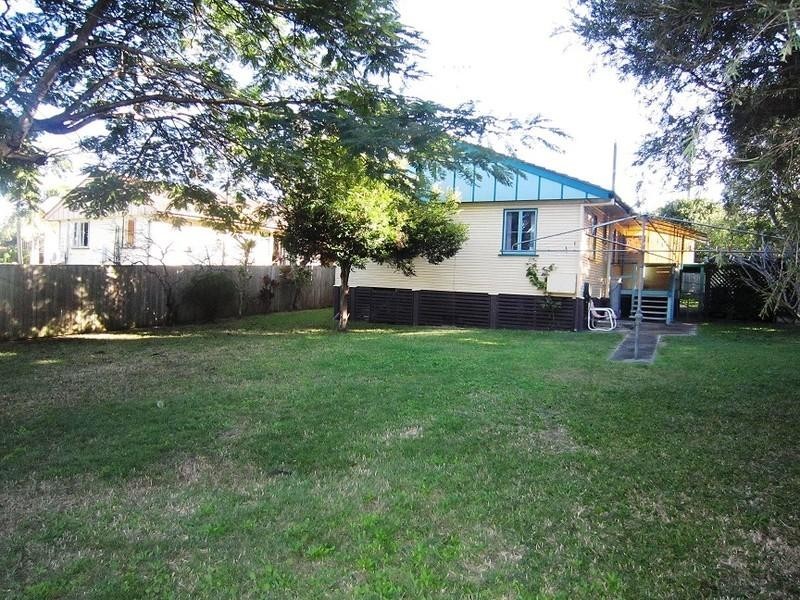 11 Poulton Street, Upper Mount Gravatt QLD 4122