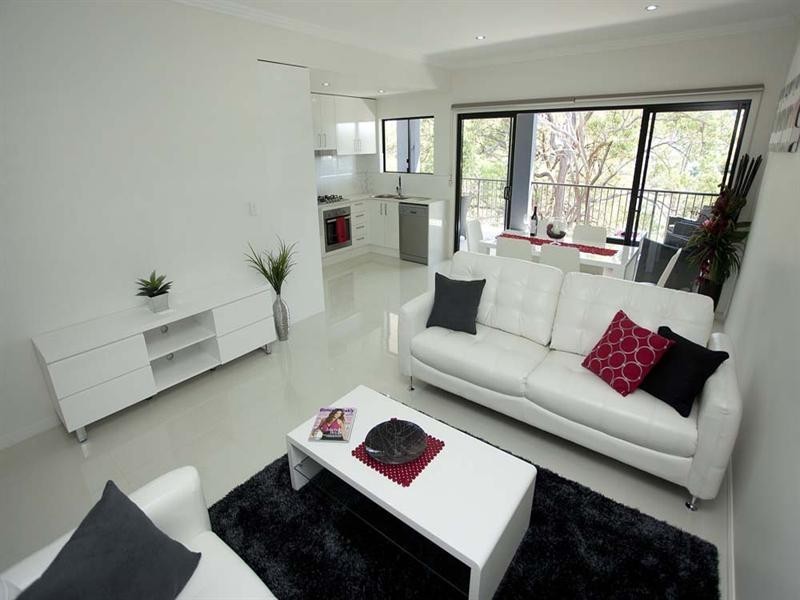 2/21 Raffles Street, Mount Gravatt East QLD 4122