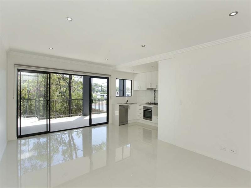 2/21 Raffles Street, Mount Gravatt East QLD 4122