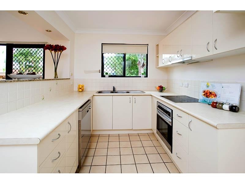 1/2200 Logan Road, Upper Mount Gravatt QLD 4122