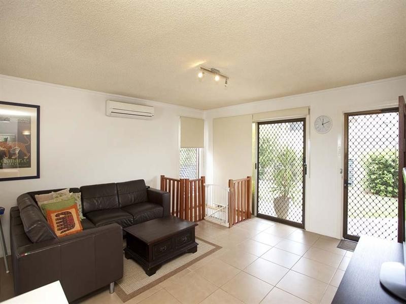 16 Bakewell Street, Mount Gravatt East QLD 4122