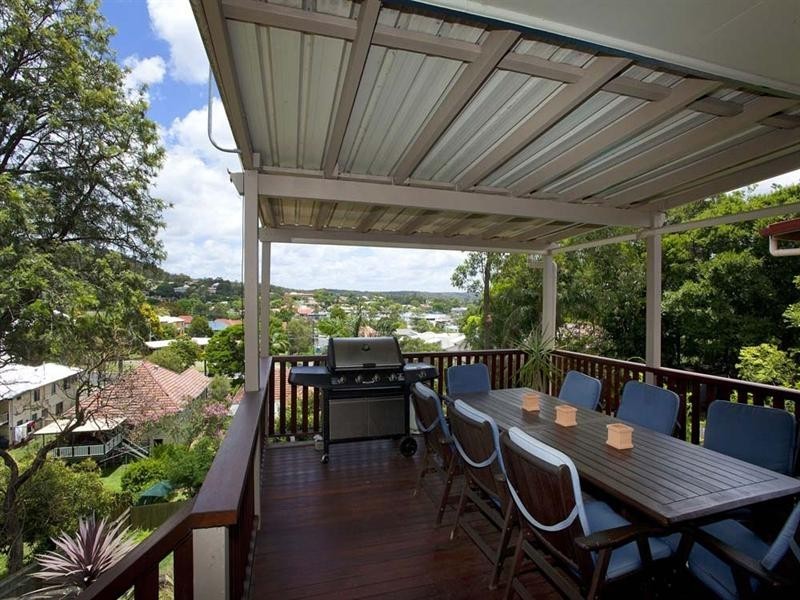 16 Bakewell Street, Mount Gravatt East QLD 4122