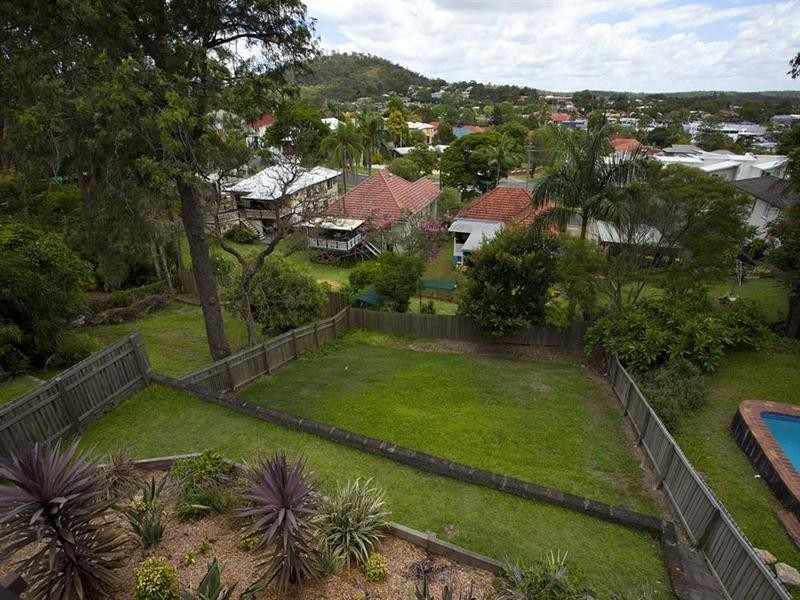 16 Bakewell Street, Mount Gravatt East QLD 4122