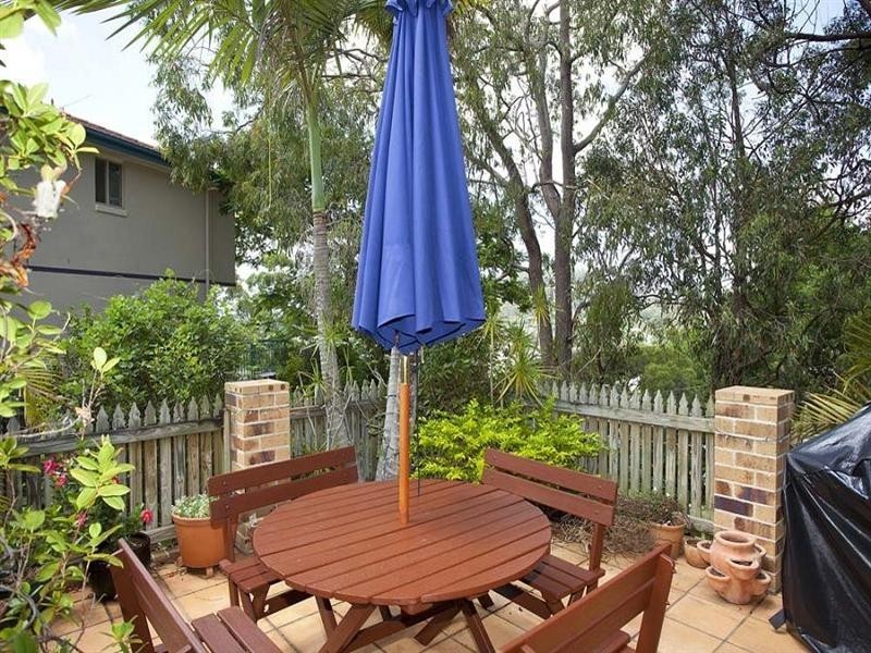 1/66 Crest Street, Mount Gravatt East QLD 4122