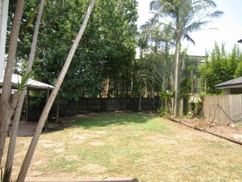 8 Everett Street, Upper Mount Gravatt QLD 4122