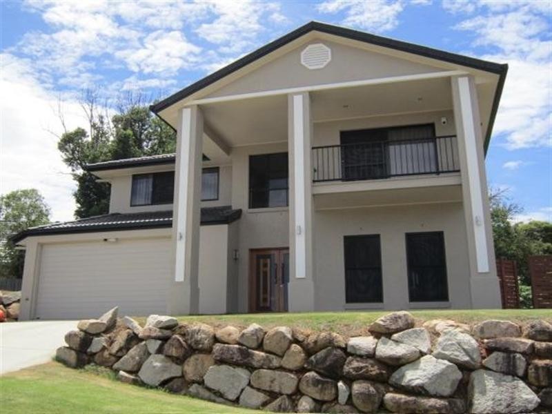 4 Leonardo Close, Eight Mile Plains QLD 4113