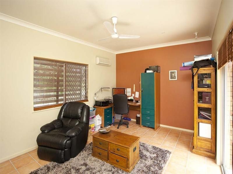 5 Strathairlie Square, Macgregor QLD 4109
