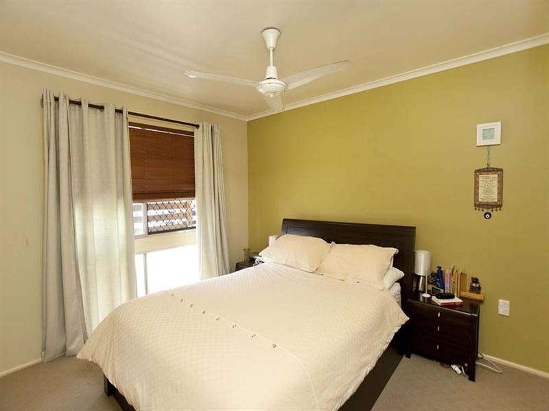 5 Strathairlie Square, Macgregor QLD 4109