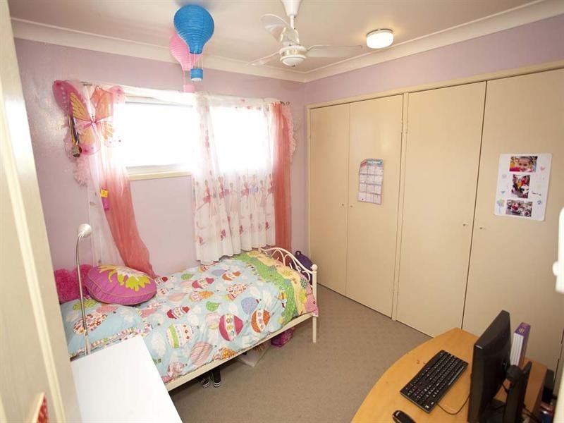 5 Strathairlie Square, Macgregor QLD 4109