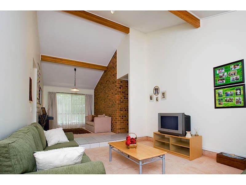 15 Goorari Street, Eight Mile Plains QLD 4113