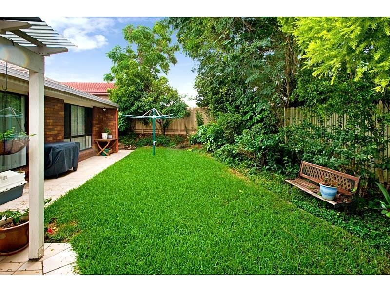 15 Goorari Street, Eight Mile Plains QLD 4113