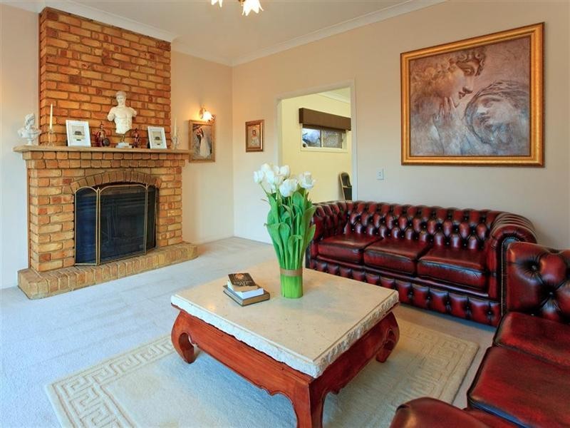 43 Wisteria Crescent, Mount Gravatt East QLD 4122