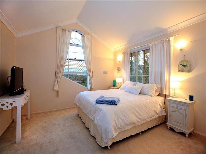 43 Wisteria Crescent, Mount Gravatt East QLD 4122