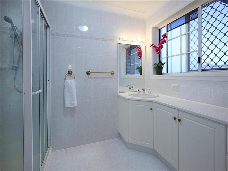 43 Wisteria Crescent, Mount Gravatt East QLD 4122