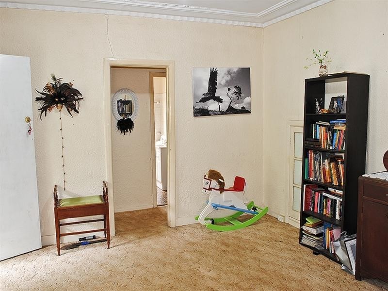 865 Logan Road, Holland Park West QLD 4121