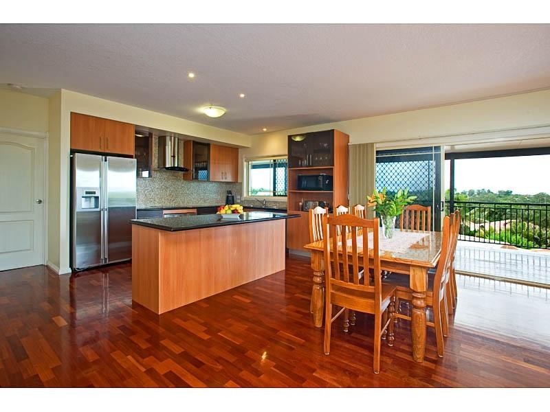 15 Frankenia Court, Regents Park QLD 4118