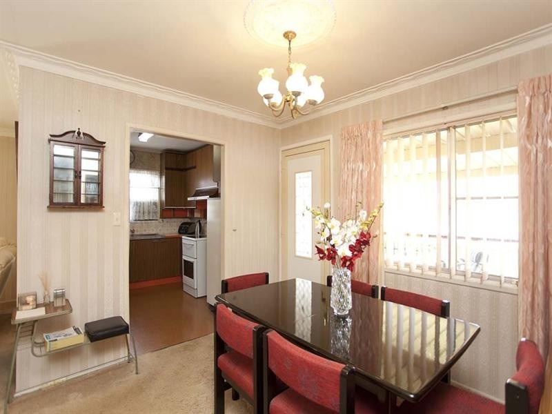 21 Naples Street, Wishart QLD 4122