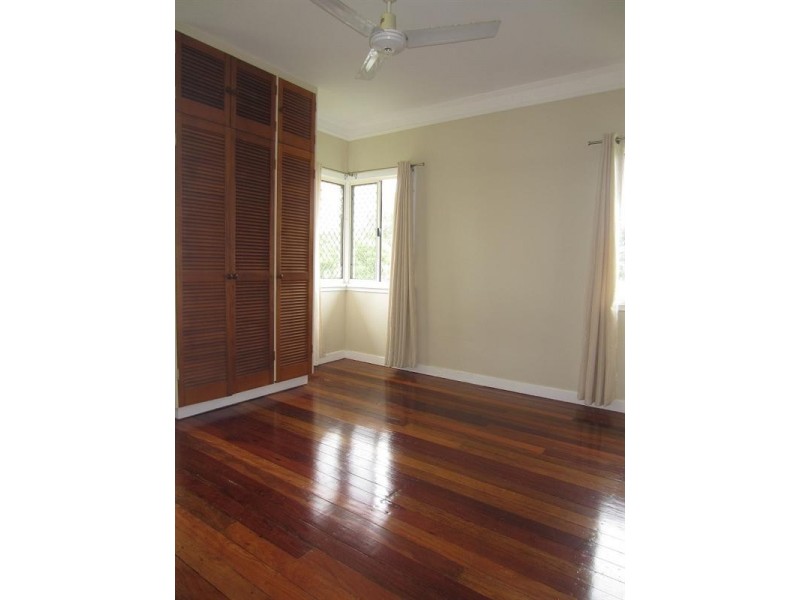 19 Orford Street, Tarragindi QLD 4121