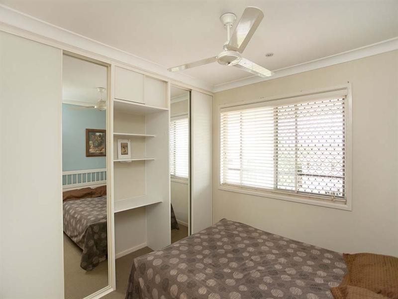 42 Tandanya Street, Mansfield QLD 4122