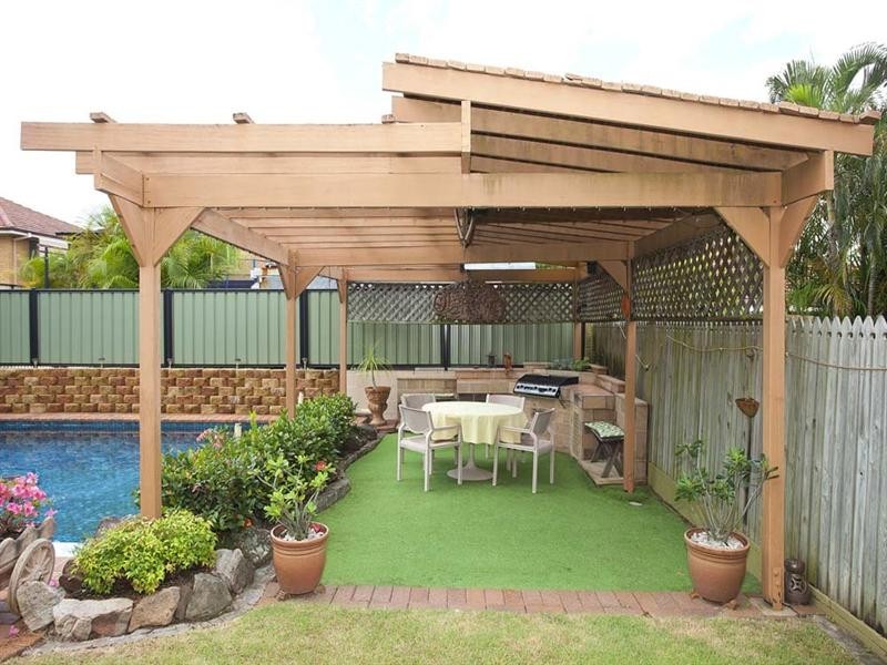 6 Menkira Street, Mansfield QLD 4122