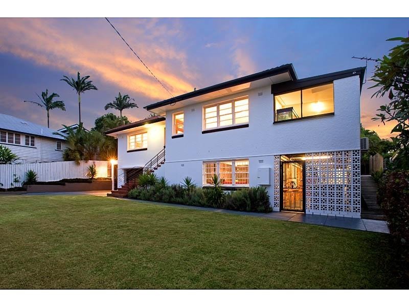 67 Macaulay Street, Coorparoo QLD 4151