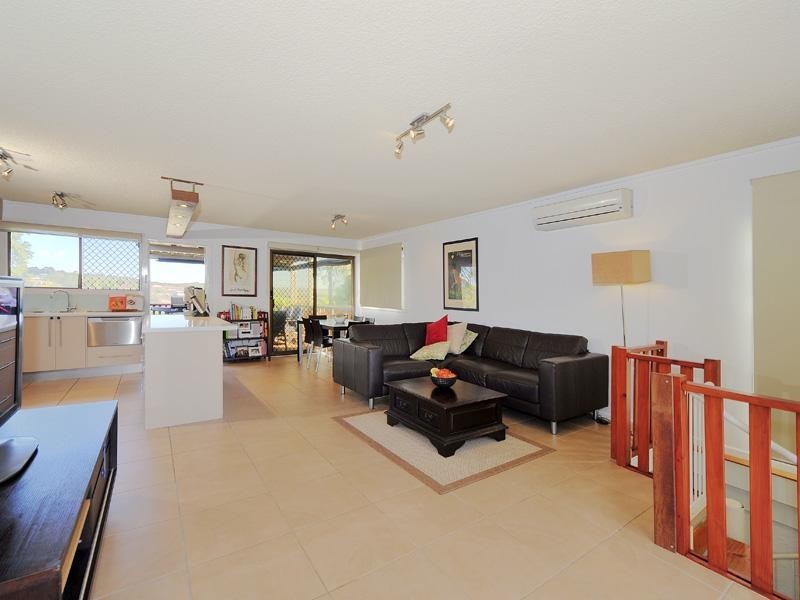 16 Bakewell Street, Mount Gravatt East QLD 4122